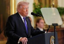 США за час ликвидировали военное руководство Ирана, утверждает Трамп | Политика